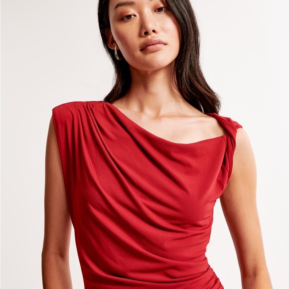 Abercrombie & Fitch One Shoulder Red Dress - Picture 4 of 5